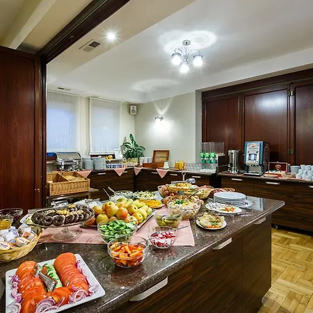 Sm Business & 3* Krakow