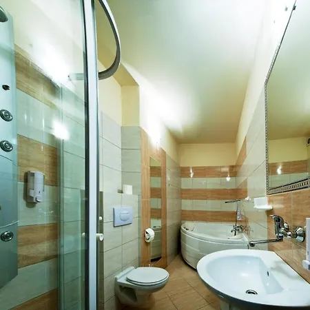 Sm Business & 3* Krakow